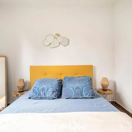 Appartement Avec Jardin Et Terrasse Pres De Paris Mantes-la-Jolie Exterior photo