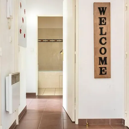 Appartement Avec Jardin Et Terrasse Pres De Paris Mantes-la-Jolie Exterior photo